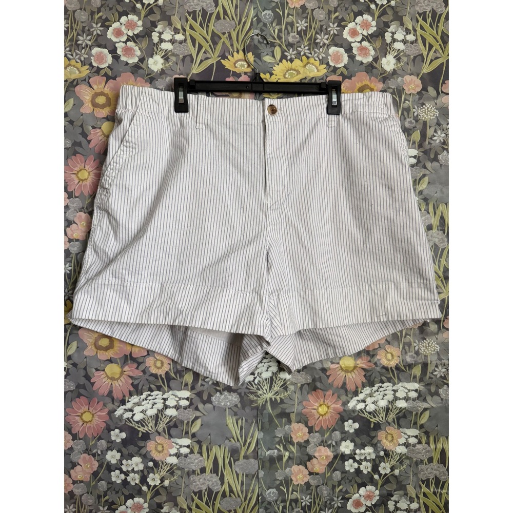 OLD NAVY‎ Women's Shorts Size 2X White Blue Pinstripe Elastic Waist Casual